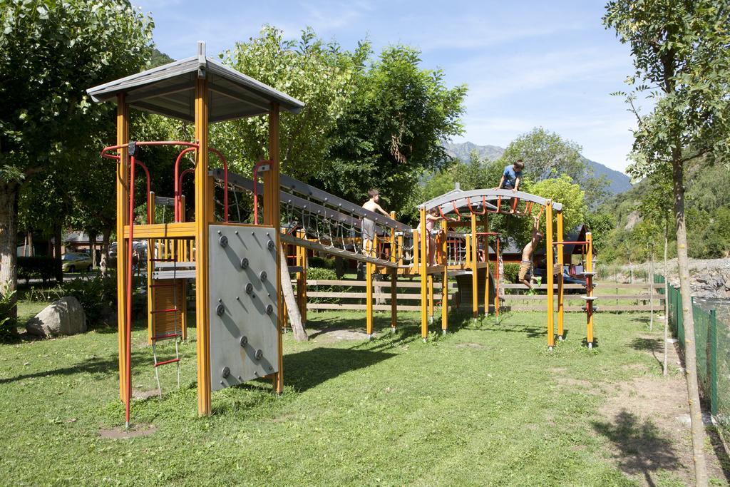 Bungalows Verneda Mountain Resort Arrós 외부 사진